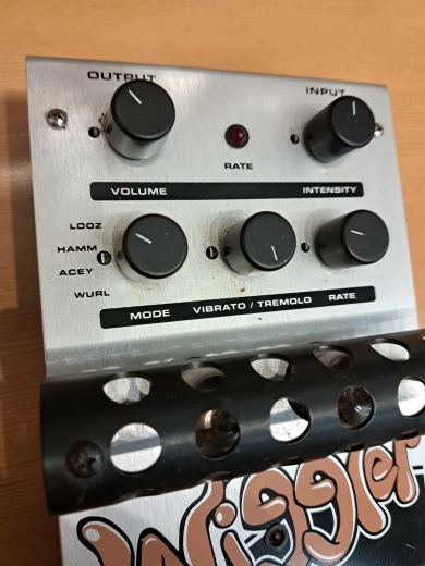 Electro-Harmonix Wiggler 2